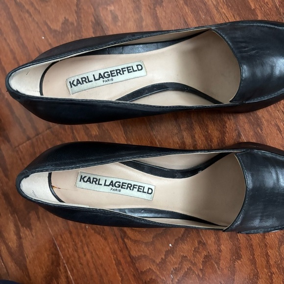 Karl Lagerfeld Black Leather Shoes with Block Gold Heels, 7.5 - Picture 5 of 7